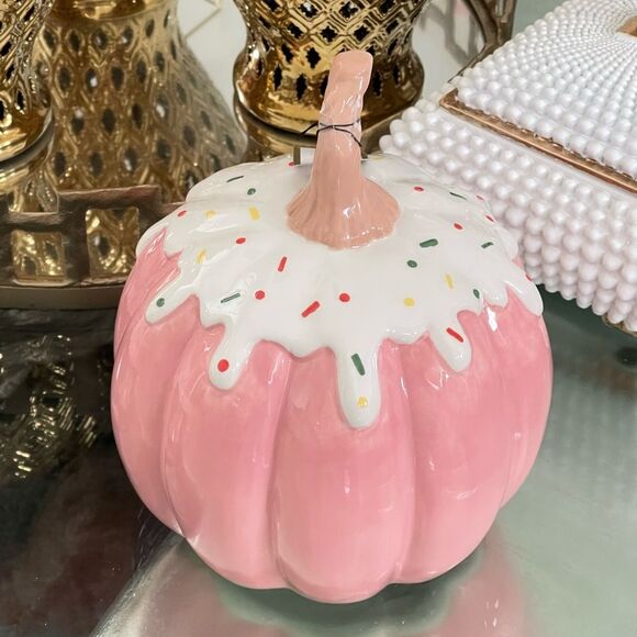 New  Frosted Sprinkle PINK Cupcake Ceramic Halloween Pumpkin TikTok - Picture 1 of 6
